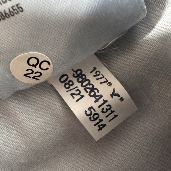 American Eagle Jeans Mens 32x30 Blue Classic Bootcut Airflex Medium Wash Denim - Picture 9 of 14